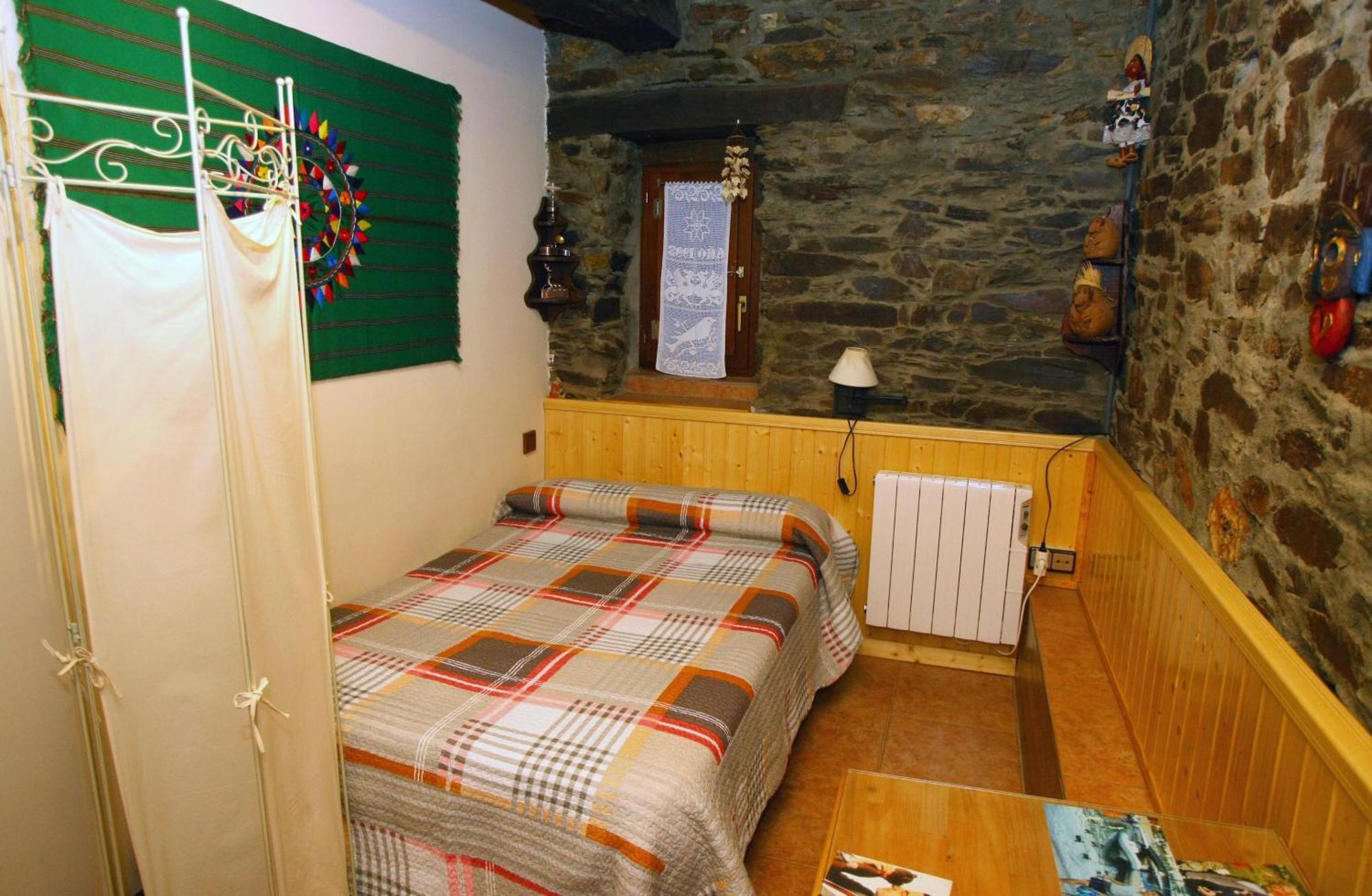 Casa De Abril 1 Guest House San Cristobal de Valdueza ภายนอก รูปภาพ